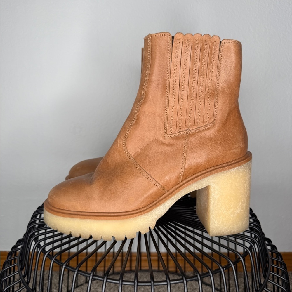 Free People James Tan Leather Ankle Boots Chunky Heel Side Zip Size US 9.5-10